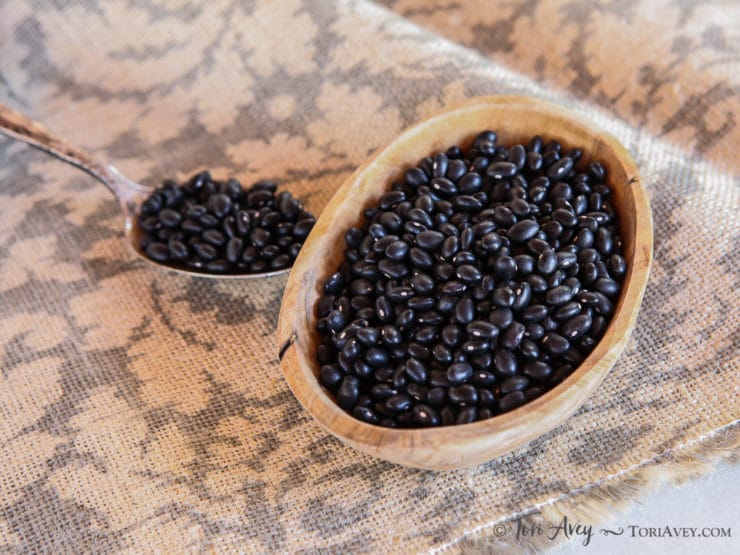 How to Soak, Cook and Freeze Dried Black Beans - Learn how to cook dried black beans to prepare them for use in recipes. Includes storage and freezing techniques.